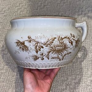 VIRGINIA Vintage Floral China Bowl with Handle
